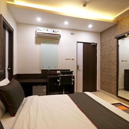 Kakarmatha Collection O 45990 Premiere Villa מראה חיצוני תמונה
